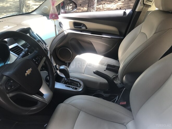 Chevrolet Cruze 2011, 145,500 km - 1.4 л - Bakı