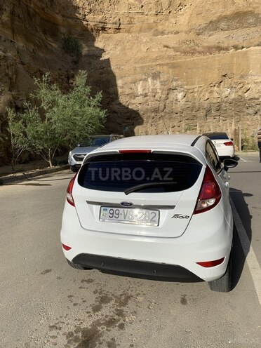 Ford Fiesta 2014, 216,000 km - 1.6 l - Bakı