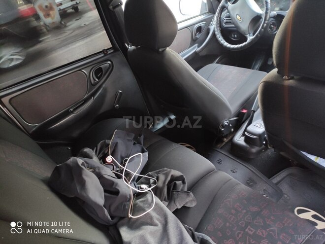 Chevrolet Niva 2006, 272,336 km - 1.7 l - Şəmkir