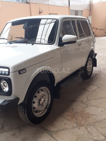 LADA (VAZ) Niva 2011, 100,000 km - 1.7 l - Şəmkir