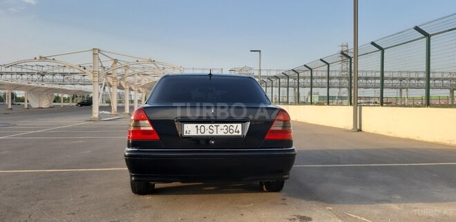 Mercedes C 220 1995, 437,000 km - 2.2 л - Bakı