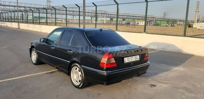 Mercedes C 220 1995, 437,000 km - 2.2 л - Bakı