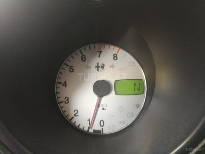 Alfa Romeo 156 2001, 169,000 km - 2.0 l - Bakı