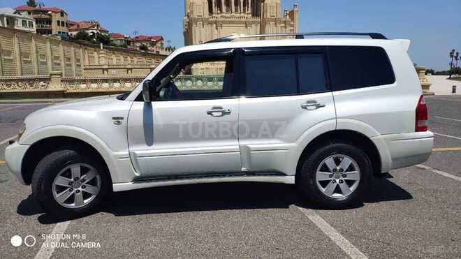 Mitsubishi Pajero 2006, 234,000 km - 3.8 l - Bakı