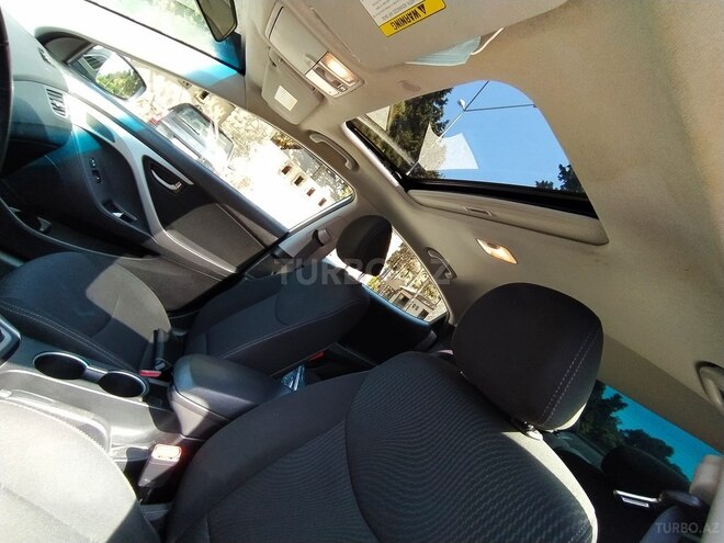 Hyundai Elantra 2015, 53,500 km - 1.8 l - Bakı