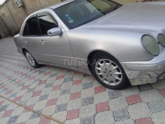 Mercedes E 220 2000, 481,331 km - 2.2 l - Bakı