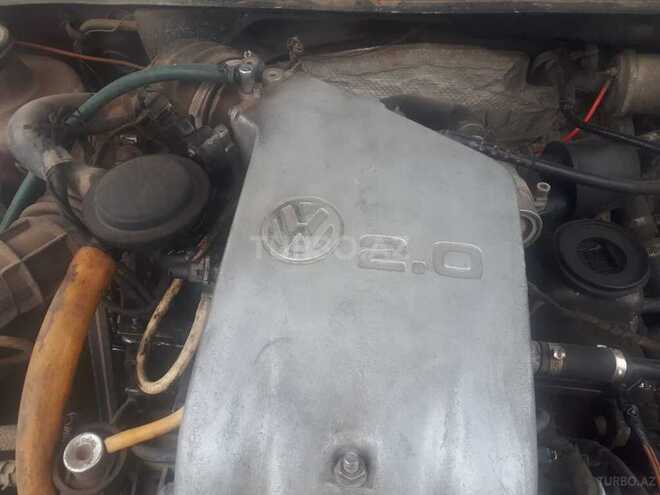 Volkswagen Golf 1994, 263,588 km - 2.0 l - Bərdə