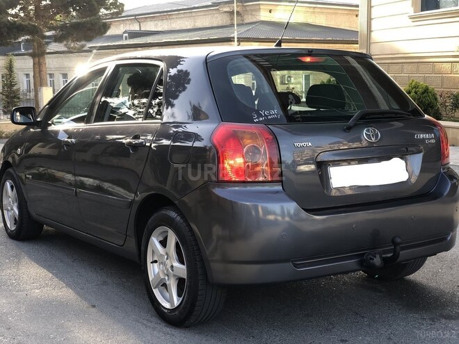 Toyota Corolla 2007, 320,000 km - 1.4 l - Bakı