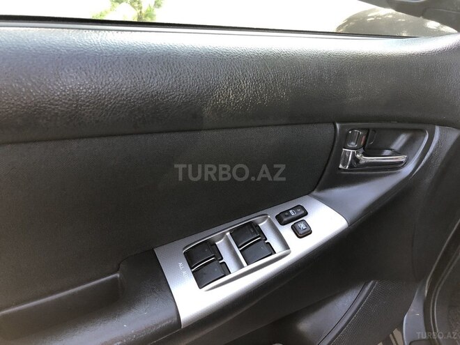 Toyota Corolla 2007, 320,000 km - 1.4 l - Bakı