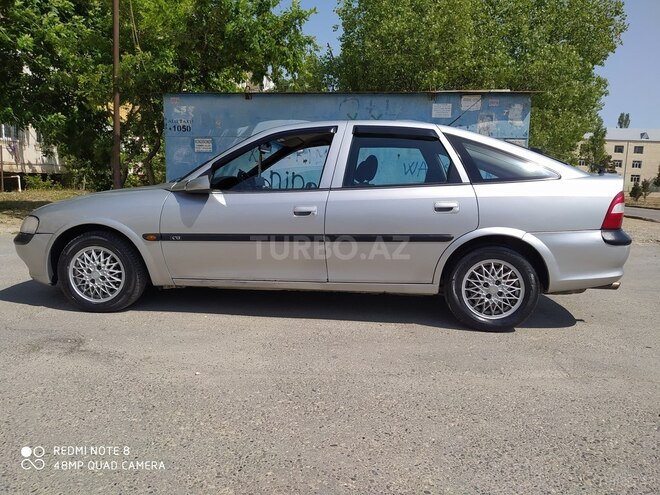 Opel Vectra 1997, 111,400 km - 1.8 l - Sumqayıt