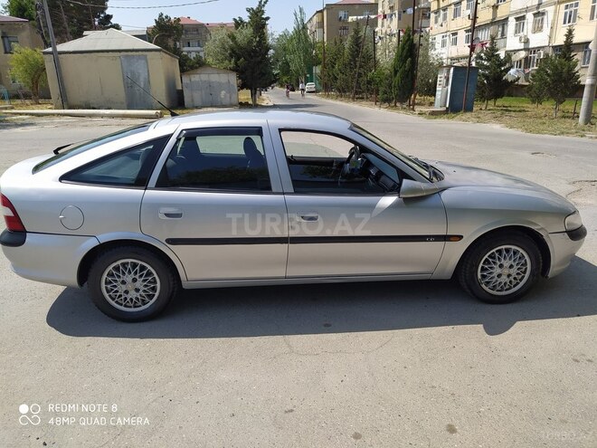 Opel Vectra 1997, 111,400 km - 1.8 l - Sumqayıt