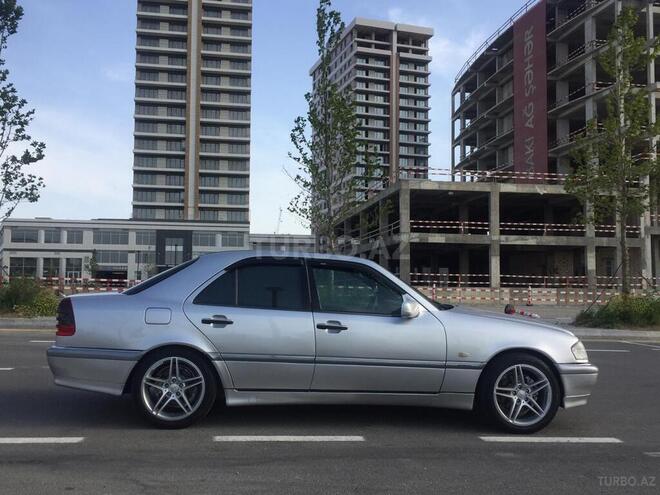 Mercedes C 240 1999, 250,000 km - 2.4 l - Bakı