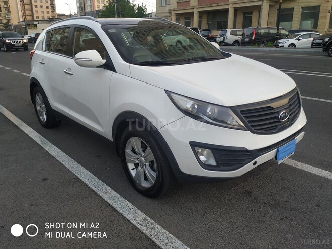 Kia Sportage 2011, 215,423 km - 2.0 l - Bakı