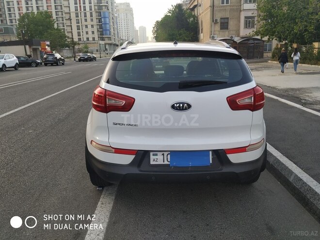 Kia Sportage 2011, 215,423 km - 2.0 l - Bakı