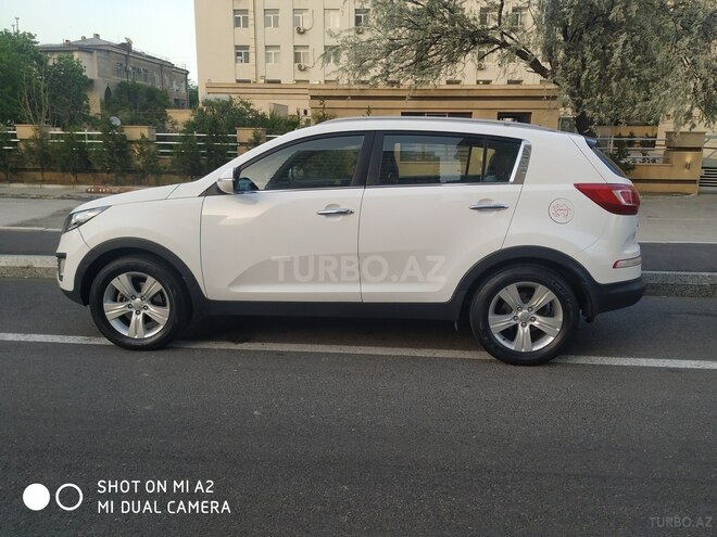 Kia Sportage 2011, 215,423 km - 2.0 l - Bakı