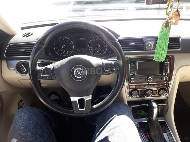 Volkswagen Passat 2014, 75,000 km - 1.8 l - Bakı