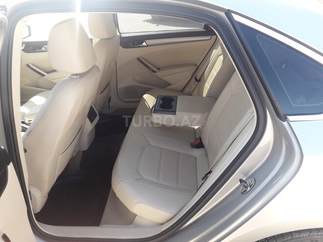 Volkswagen Passat 2014, 75,000 km - 1.8 l - Bakı