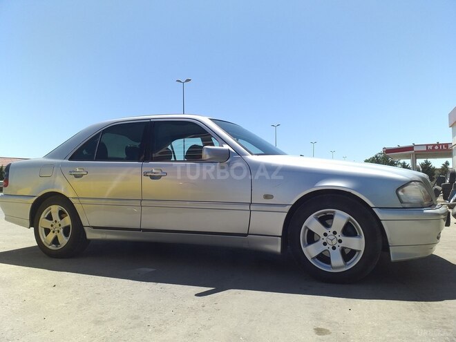 Mercedes C 220 1995, 404,091 km - 2.2 l - Sumqayıt