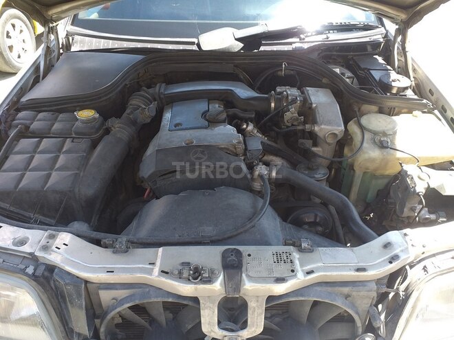 Mercedes C 220 1995, 404,091 km - 2.2 l - Sumqayıt