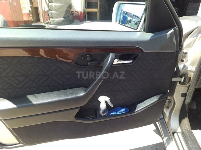 Mercedes C 220 1995, 404,091 km - 2.2 l - Sumqayıt