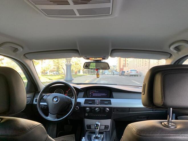 BMW 520 2009, 295,000 km - 2.0 l - Bakı