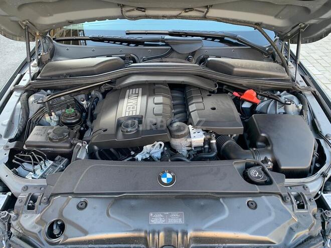 BMW 520 2009, 295,000 km - 2.0 l - Bakı
