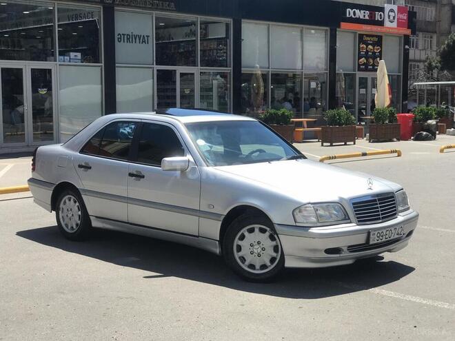 Mercedes C 200 1998, 180,000 km - 2.0 l - Bakı
