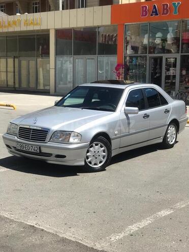 Mercedes C 200 1998, 180,000 km - 2.0 l - Bakı