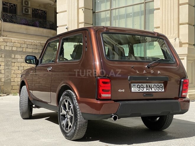 LADA (VAZ) Niva 2017, 15,370 km - 1.7 л - Bakı