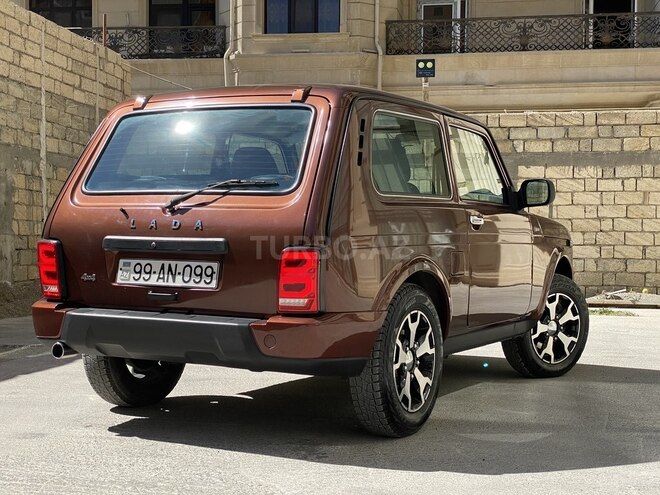 LADA (VAZ) Niva 2017, 15,370 km - 1.7 л - Bakı
