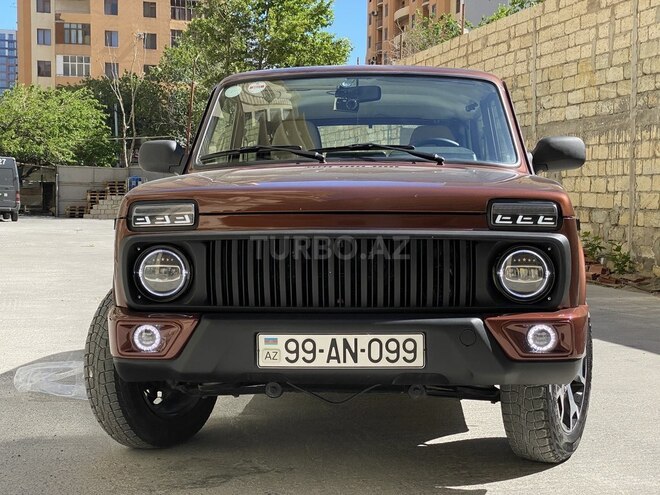LADA (VAZ) Niva 2017, 15,370 km - 1.7 л - Bakı