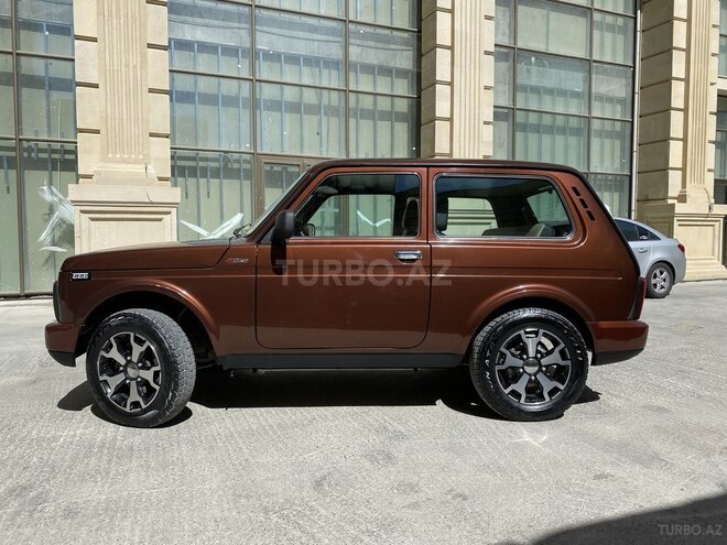 LADA (VAZ) Niva 2017, 15,370 km - 1.7 л - Bakı