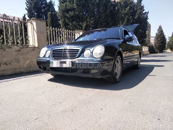 Mercedes E 220 2001, 482,074 km - 2.2 l - Bakı