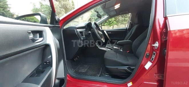 Toyota Corolla 2014, 93,012 km - 1.6 l - Bakı