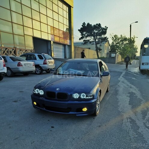 BMW 318 2000, 238,000 km - 1.9 l - Bakı