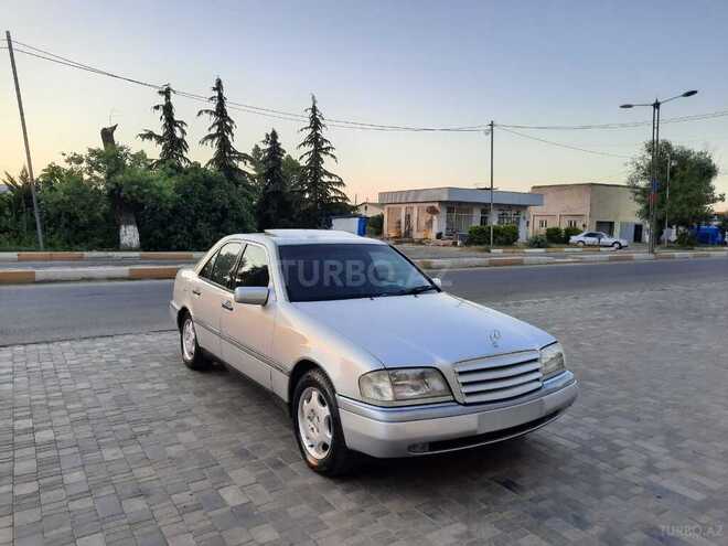 Mercedes C 200 1995, 300,000 km - 2.0 l - Masallı