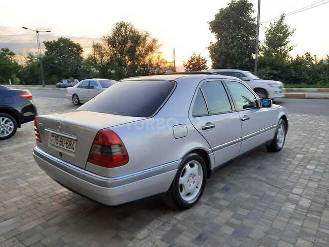 Mercedes C 200 1995, 300,000 km - 2.0 l - Masallı