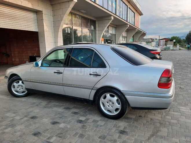 Mercedes C 200 1995, 300,000 km - 2.0 l - Masallı