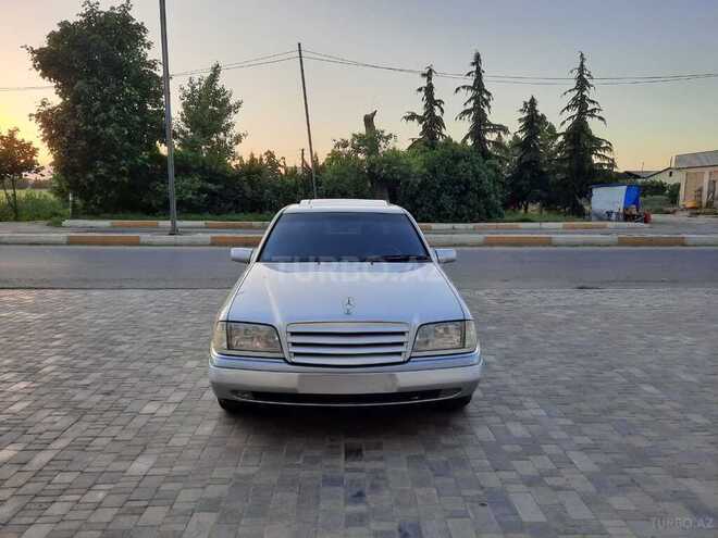 Mercedes C 200 1995, 300,000 km - 2.0 l - Masallı