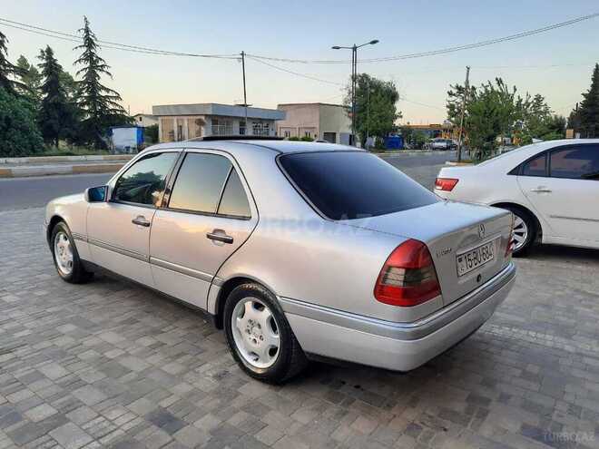 Mercedes C 200 1995, 300,000 km - 2.0 l - Masallı