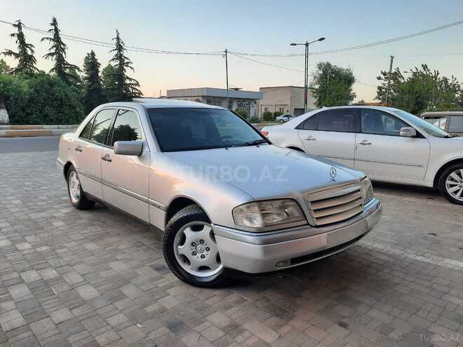 Mercedes C 200 1995, 300,000 km - 2.0 l - Masallı