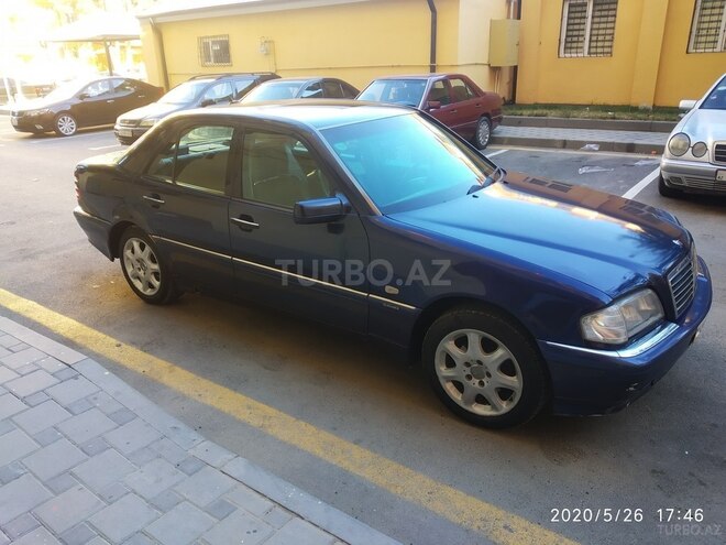 Mercedes C 200 1997, 420,000 km - 2.0 л - Bakı