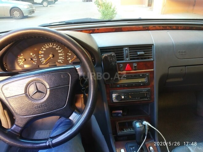 Mercedes C 200 1997, 420,000 km - 2.0 л - Bakı