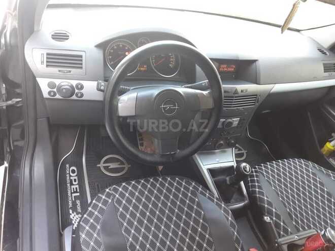 Opel Astra 2006, 198,000 km - 1.4 л - Bakı