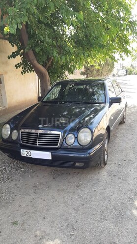 Mercedes E 240 1998, 273,000 km - 2.4 l - Gəncə