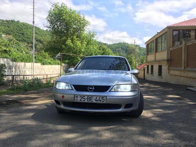 Opel Vectra 2001, 430,000 km - 2.2 л - Göygöl