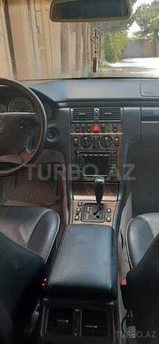 Mercedes E 230 1997, 300,000 km - 2.3 l - Bakı