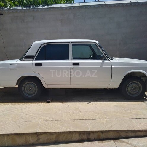 LADA (VAZ) 2107 2003, 51,000 km - 1.6 l - Quba