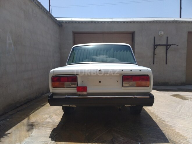 LADA (VAZ) 2107 2003, 51,000 km - 1.6 l - Quba
