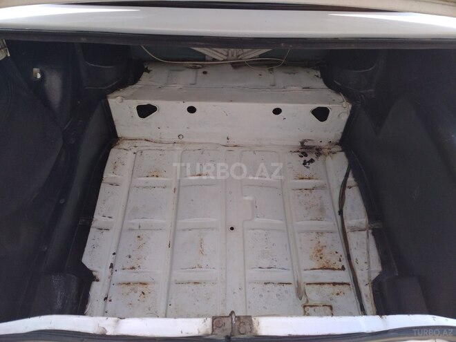 LADA (VAZ) 2107 2003, 51,000 km - 1.6 l - Quba